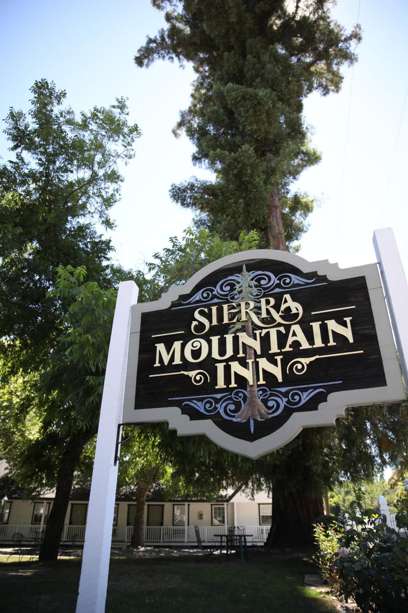גראס ואלי Sierra Mountain Inn מראה חיצוני תמונה